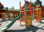Dla dzieci przygotowano plac zabaw