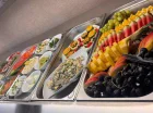 Każdy dzień rozpoczyna się tu śniadaniem w formie bufetu