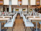 Sala restauracyjna jest przestronna