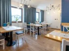 Wnętrza restauracji są nowocześnie urządzone