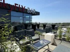 SkyFLY bar oferuje smaczne trunki i przyjemne widoki