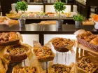 Śniadanie jest podawane w formie bufetu