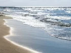 Kompleks wypoczynkowy jest położony zaledwie 60 metrów od bałtyckiej plaży
