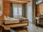 Wnętrza w budynku Gordonówka mają więcej stylowych, podhalańskich dodatków
