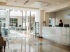 W hotelu znajduje się pomocna recepcja