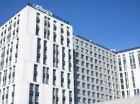 Hotel jest położony w gdańskiej dzielnicy Zaspa