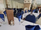 Sala może pomieścić 160 gości, ma też taras