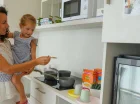 W restauracji jest specjalny kącik z gotowymi daniami dla dzieci