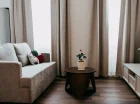 W większości apartamentów jest część wypoczynkowa