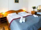 Hotel Napfény*** oferuje gościom wygodne pokoje dla 2 oraz 3 osób