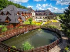 Oczko wodne przy hotelu