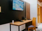 Wyposażono je m.in. w smart TV, sejf, dostęp do Wi-Fi